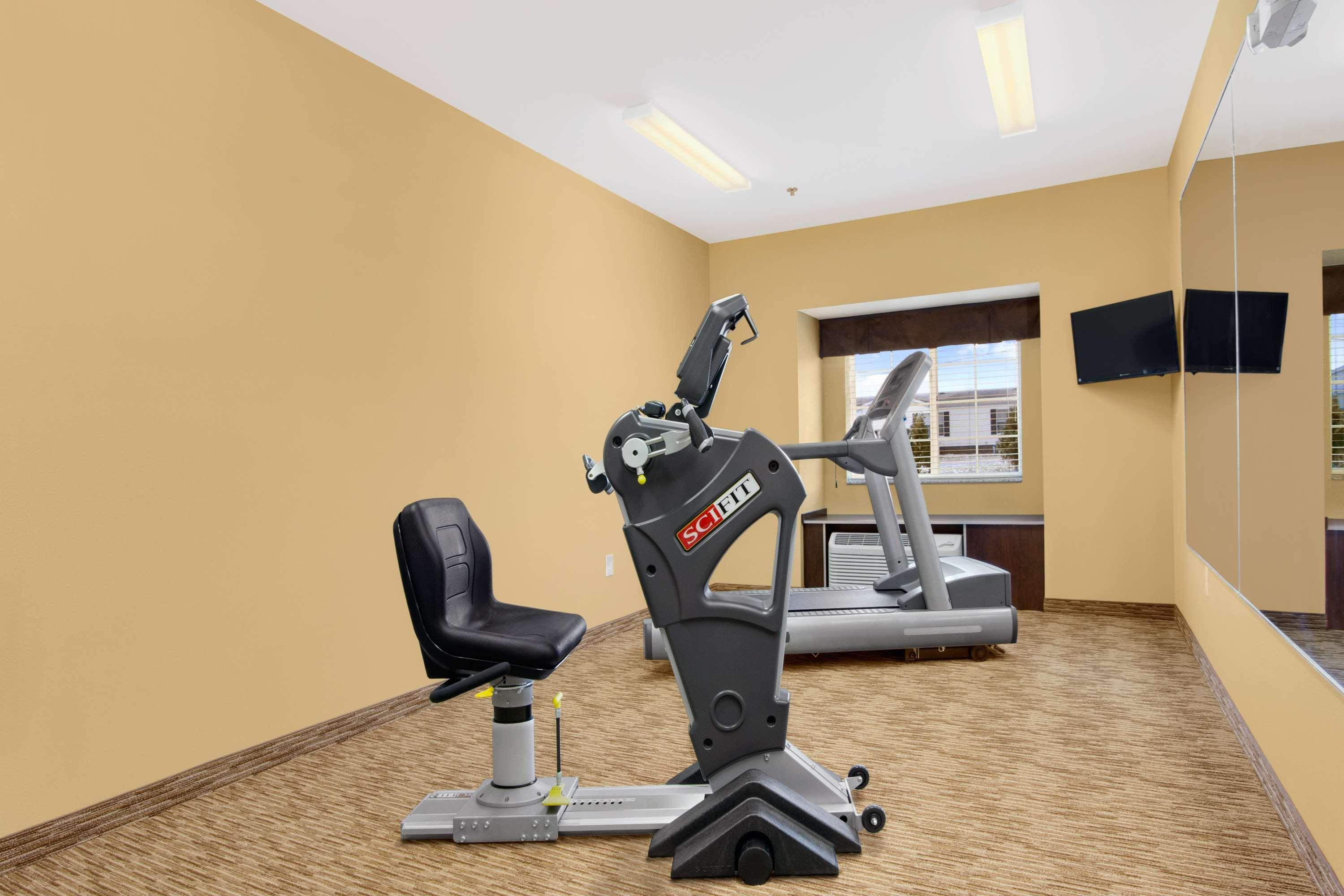 Hotel Microtel & By Wyndham 2*