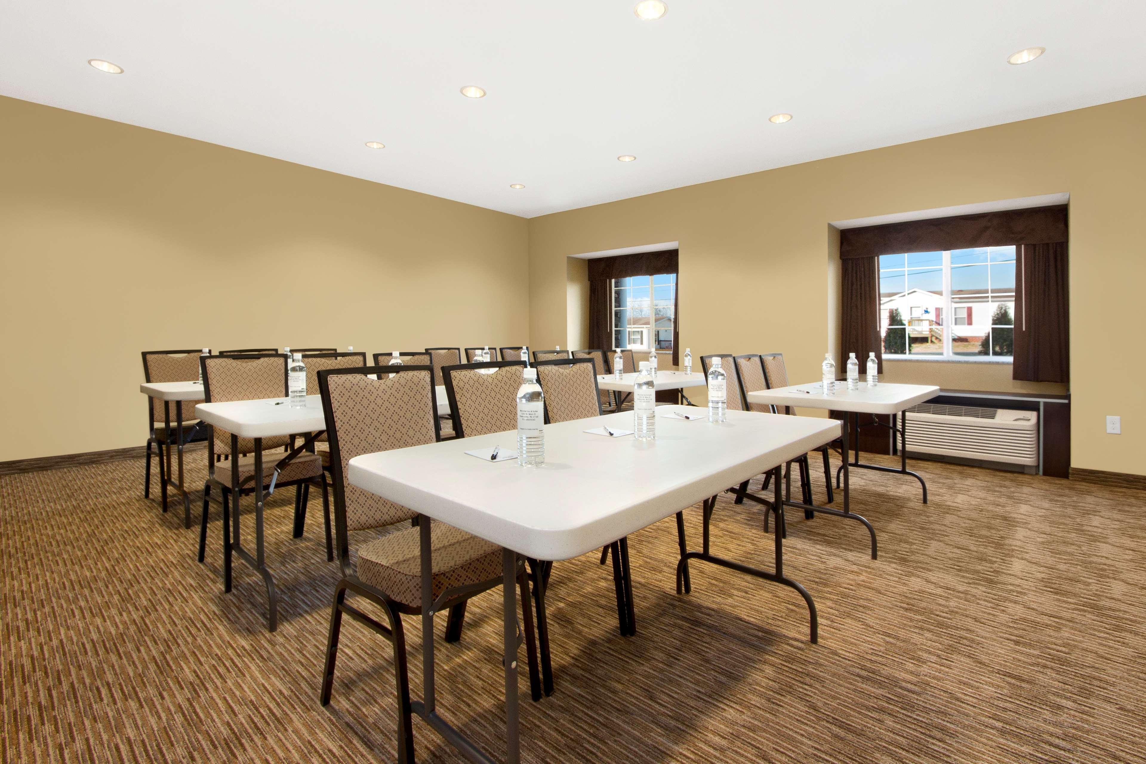 Microtel & By Wyndham Shelbyville
